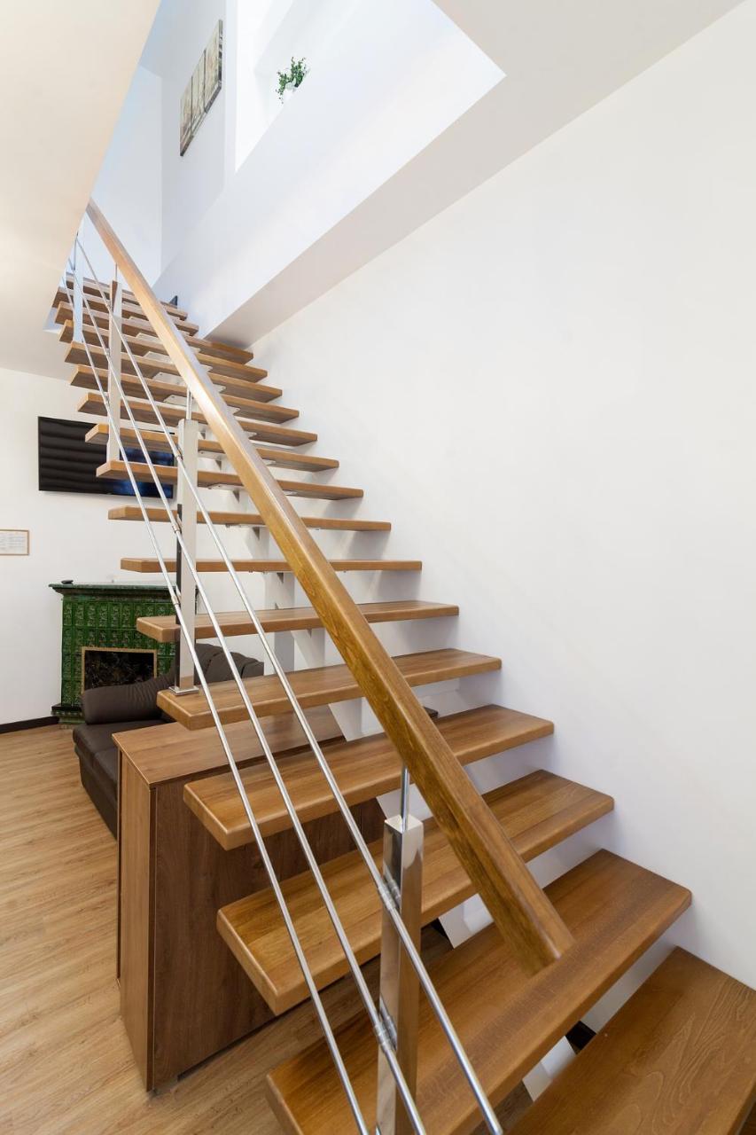 Leogrand Apartment On Doroshenka 38 리비프 외부 사진